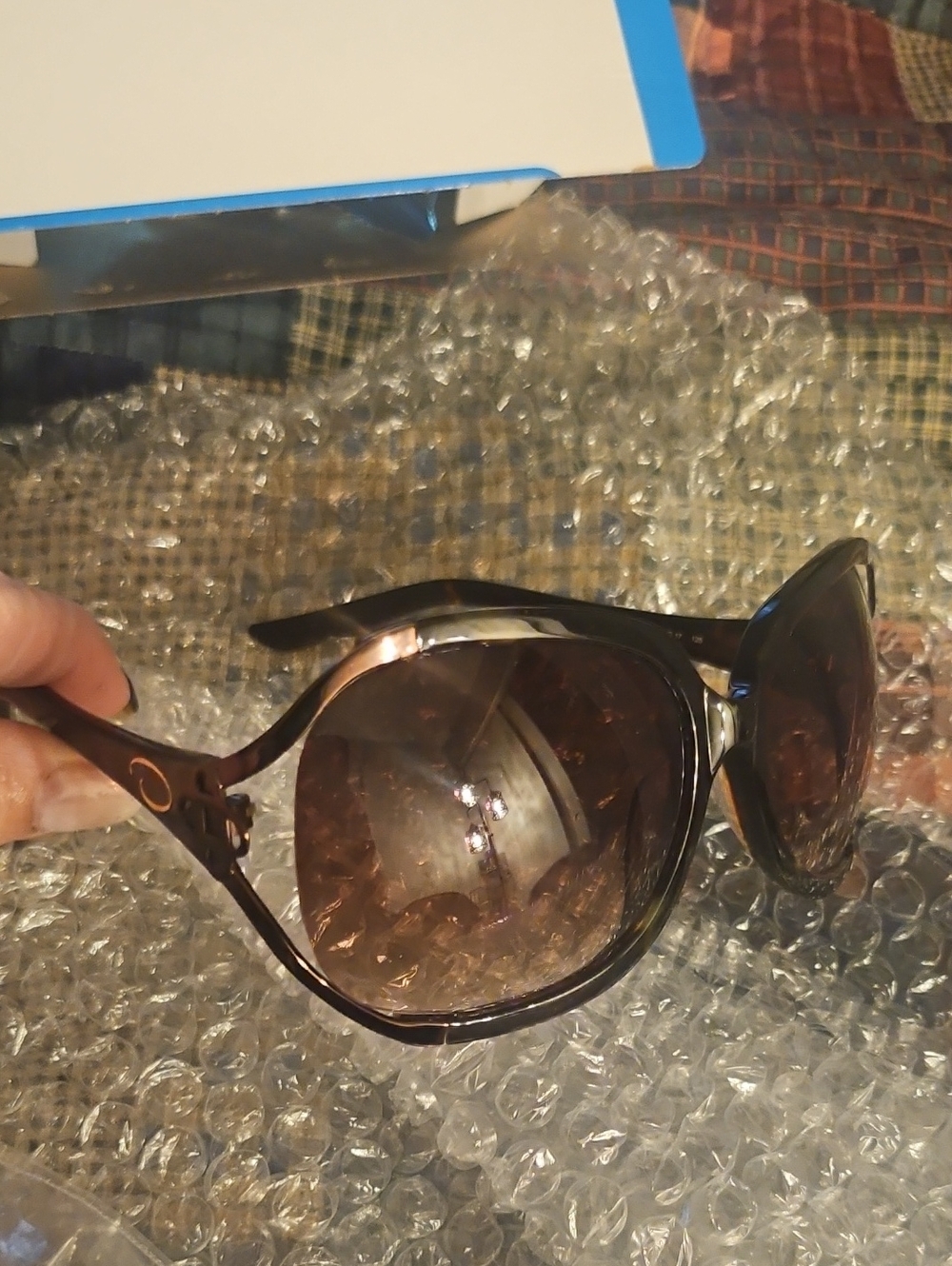 Oscar de la Renta line. Code: SSC5033,